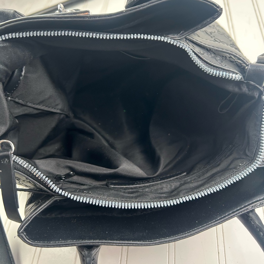 Nine West Black Vintage Y2K Shoulder Bag Faux Leather Lock Detail - Picture 11 of 13